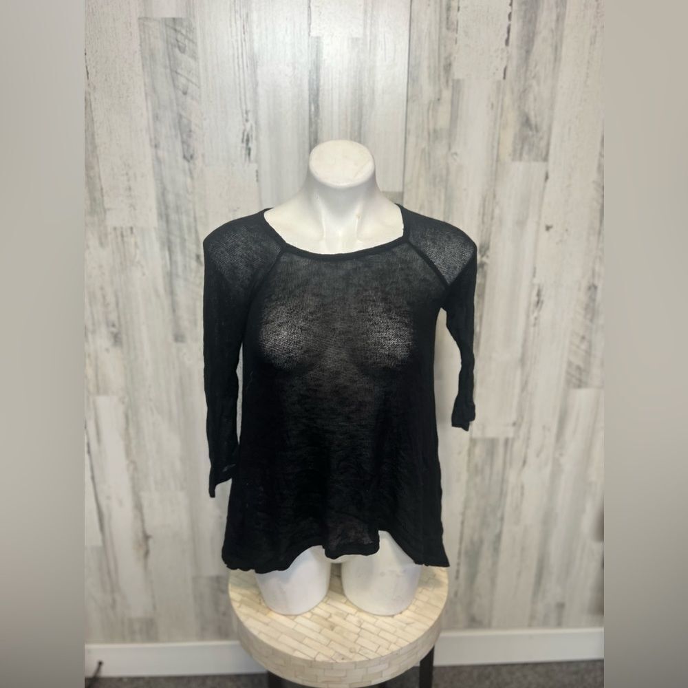 Decree Black blouse